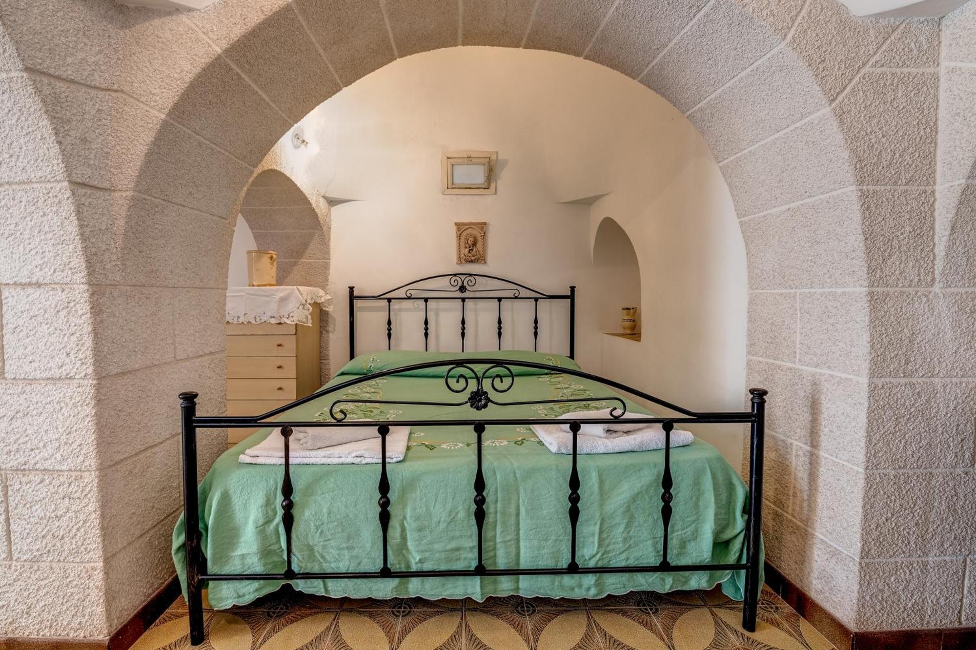 Trullo La Quercia Villa Ostuni Dış mekan fotoğraf